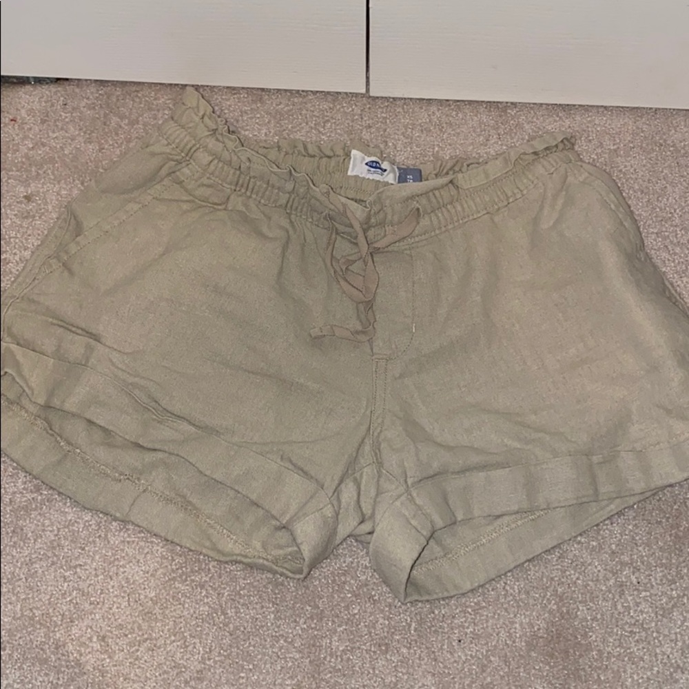 Khaki shorts